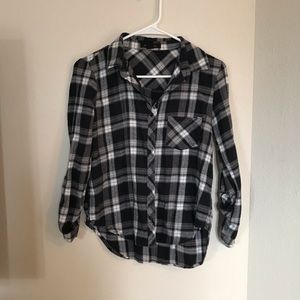 Forever 21 Black and White button down shirt